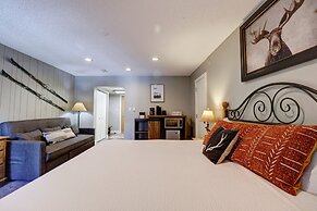 Cm321h Copper Mtn Inn Hotel Room by RedAwning