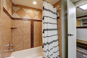 Cm325/29 Copper Mtn Inn 2br 2ba 2 Bedroom Condo by RedAwning