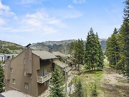 Cm325/29 Copper Mtn Inn 2br 2ba 2 Bedroom Condo by RedAwning