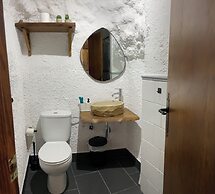 Cuevas El Atochal Orígenes