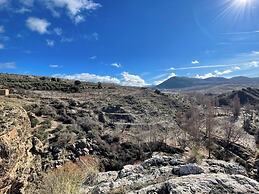 Cuevas El Atochal Orígenes