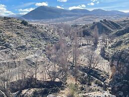 Cuevas El Atochal Orígenes