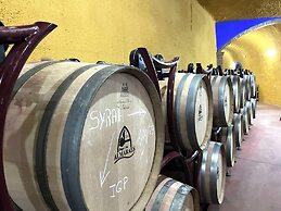 Cuevas El Atochal Orígenes