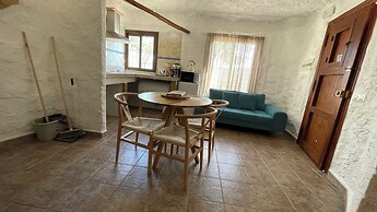 Cuevas El Atochal Orígenes