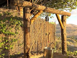 Cuevas El Atochal Orígenes