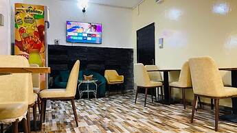 JANOHOUSE Appart-Hôtel