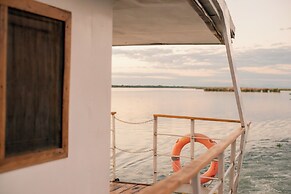 Waters Edge Liwonde