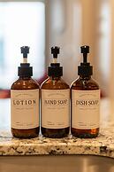 Chandler Gem - 2 Bdrm Apt Nr DT Chan-Gil