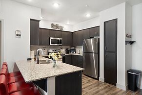 Chandler Gem - 2 Bdrm Apt Nr DT Chan-Gil