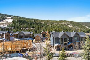 Arapahoe Lodge #8130 By Summit County Mountain Retreats