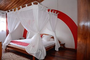 Andasibe Cyperus Hotel