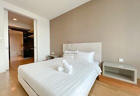 The Platinum Suites KLCC by Veedu Hauz