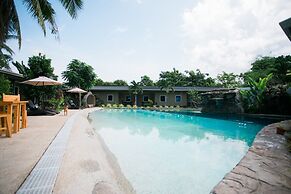 Hidden Lagoon Resort