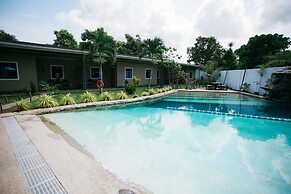 Hidden Lagoon Resort