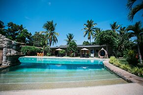 Hidden Lagoon Resort