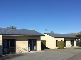 Riverlands Holiday Park