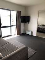 Riverlands Holiday Park