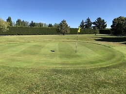 Riverlands Holiday Park