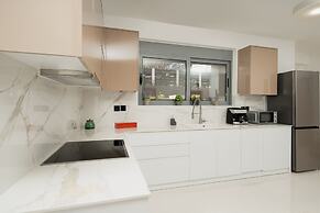 MTC-AN Apartment by the sea and Airport