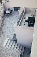 RAFKON Luxury Apartments - Myrina