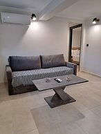 RAFKON Luxury Apartments - Myrina