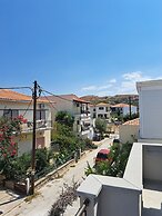 RAFKON Luxury Apartments - Myrina