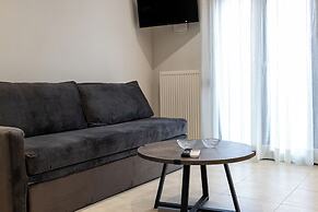 RAFKON Luxury Apartments - Myrina