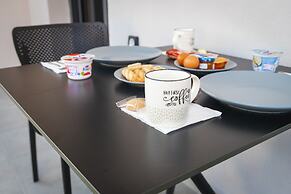 RAFKON Luxury Apartments - Myrina