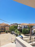 RAFKON Luxury Apartments - Myrina