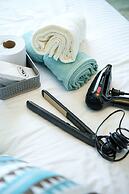 O&O Group- 1BR Azure Resort Pool Beach Netflix