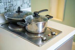 O&O Group- 1BR Azure Resort Pool Beach Netflix