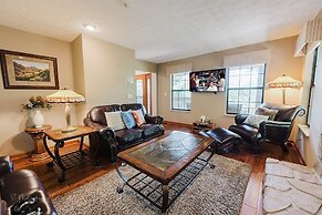 The Rose 5 Bedroom Cabin by RedAwning