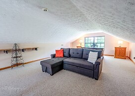 The Rose 5 Bedroom Cabin by RedAwning