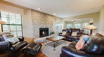 The Rose 5 Bedroom Cabin by RedAwning