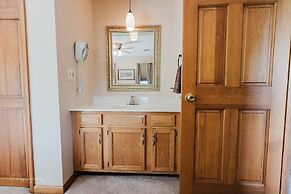 The Rose 5 Bedroom Cabin by RedAwning