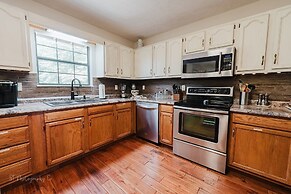 The Rose 5 Bedroom Cabin by RedAwning