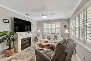 531 Nf 2 Bedroom Home by RedAwning