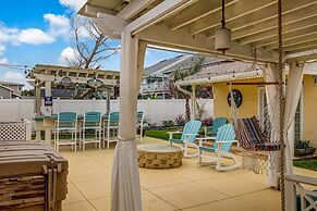 531 Nf 2 Bedroom Home by RedAwning