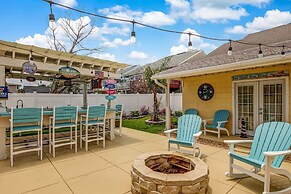 531 Nf 2 Bedroom Home by RedAwning