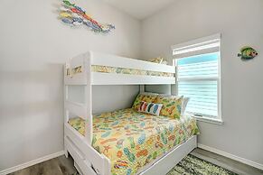 Turtle Cove 3 Bedroom Home by RedAwning