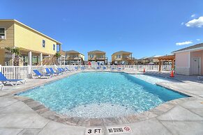 Turtle Cove 3 Bedroom Home by RedAwning