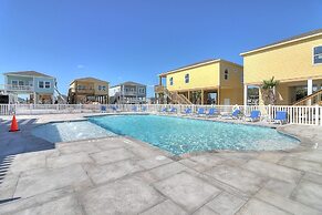 Turtle Cove 3 Bedroom Home by RedAwning