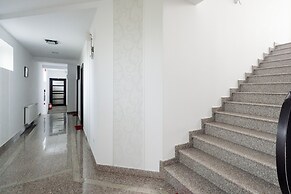 Aparthotel Punct pe i