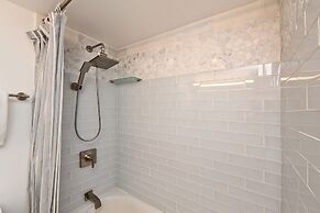 Charming Kihei Oasis Vistas