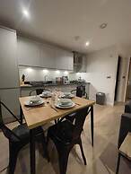 Spectrum House Apartments