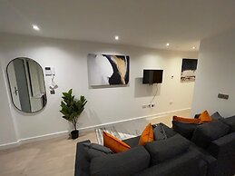 Spectrum House Apartments