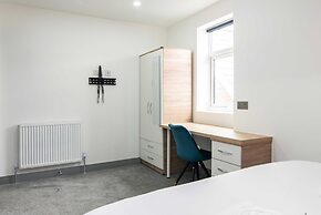 Charnwood Street Apartments