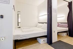 RadZone Hostel