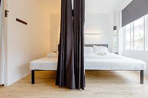 RadZone Hostel