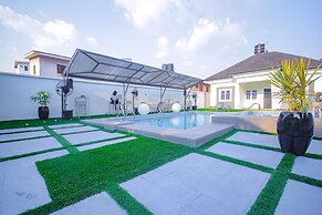 Greyfield Apartments